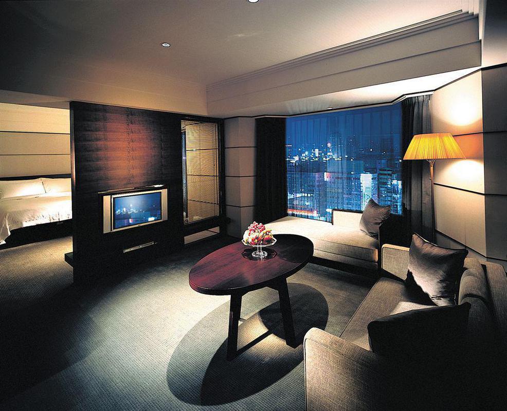 Hotel Regent Taipéi Exterior foto A suite at the Mandarin Oriental, Seoul